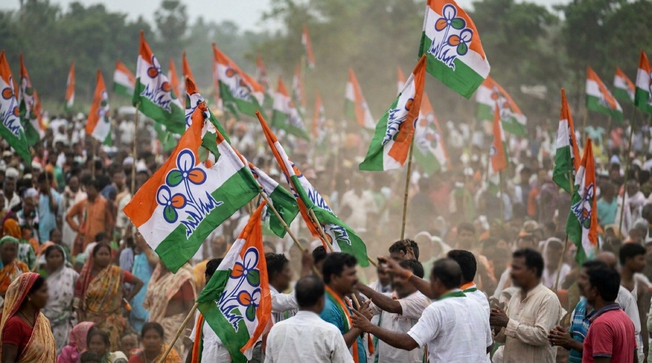 Trinamool Congress party flags at a West Bengal rally amid an internal discipline dispute